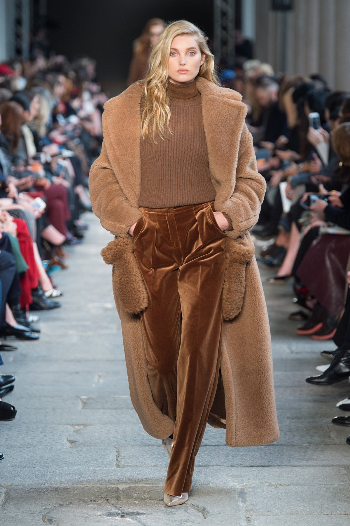 How To Wear: The Teddy Coat