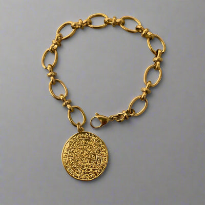 Women's Gold Coin Bracelet. One Coin