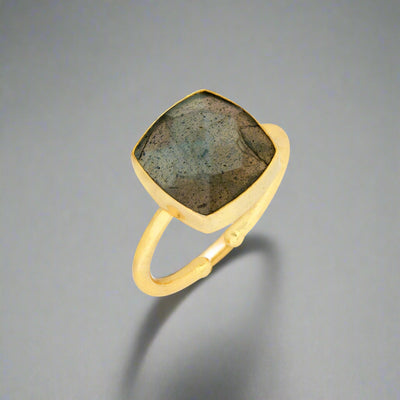 Nadine Square Set Adjustable Labradorite Ring | Gold