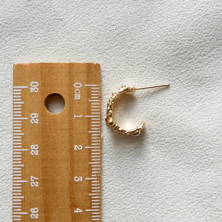 Shay Molten Effect Small Double Hoop Earrings | Gold