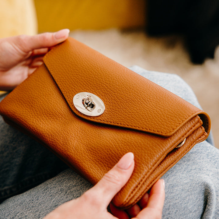 Marylebone Italian Leather Large Wallet on Chain | Tan