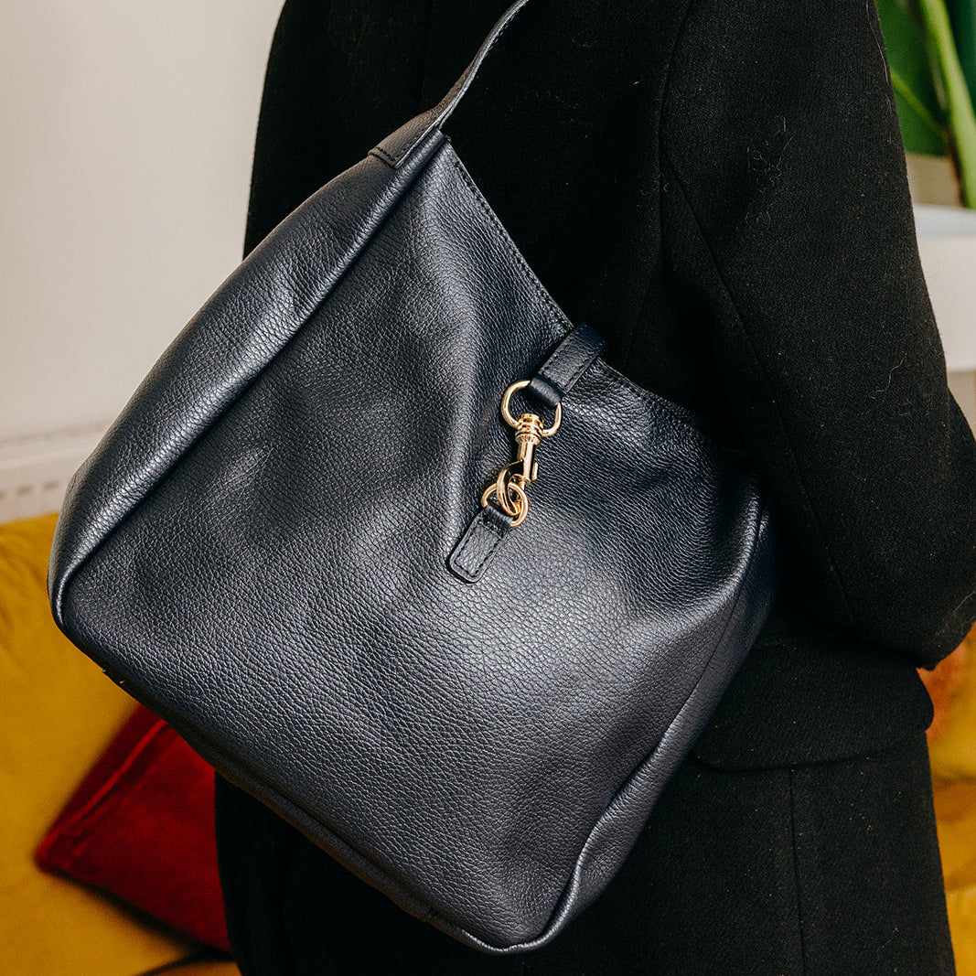 Hampstead Leather Hobo Bag | Black