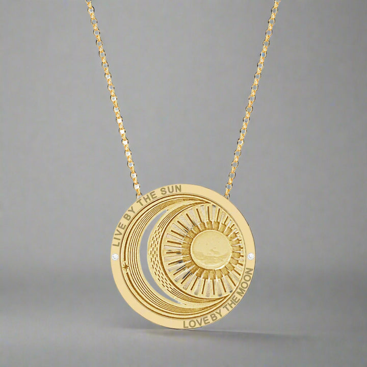 Round Pendant Tarot Eye Gold Coin Pendant Necklace