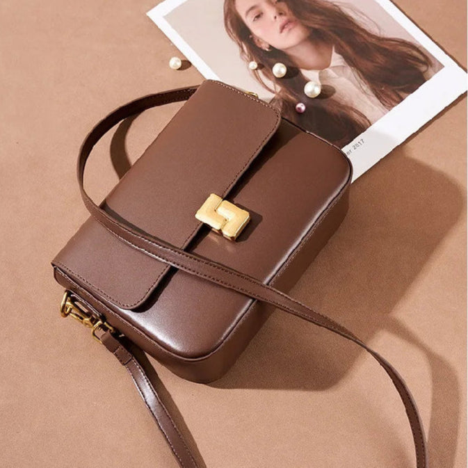 Sydney Box Style Leather Shoulder Bag. Brown