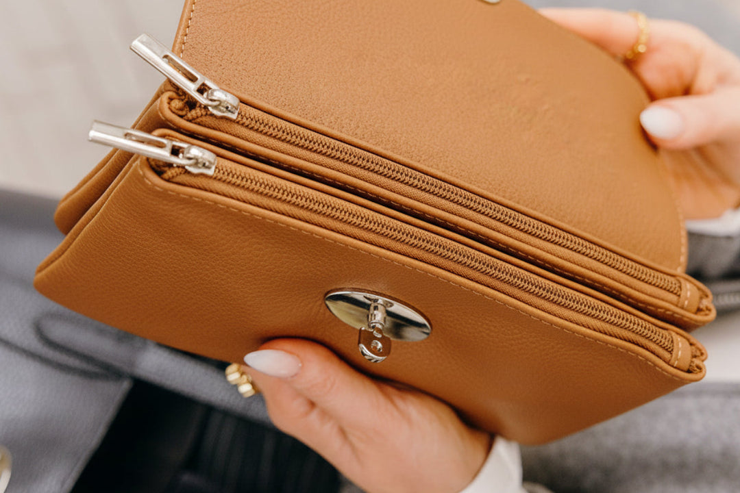 Marylebone Italian Leather Large Wallet on Chain | Tan