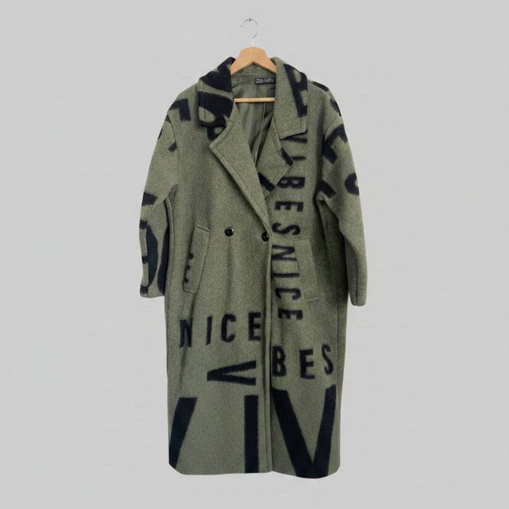 Taggie Graphic Print Overcoat in Sage | One Size