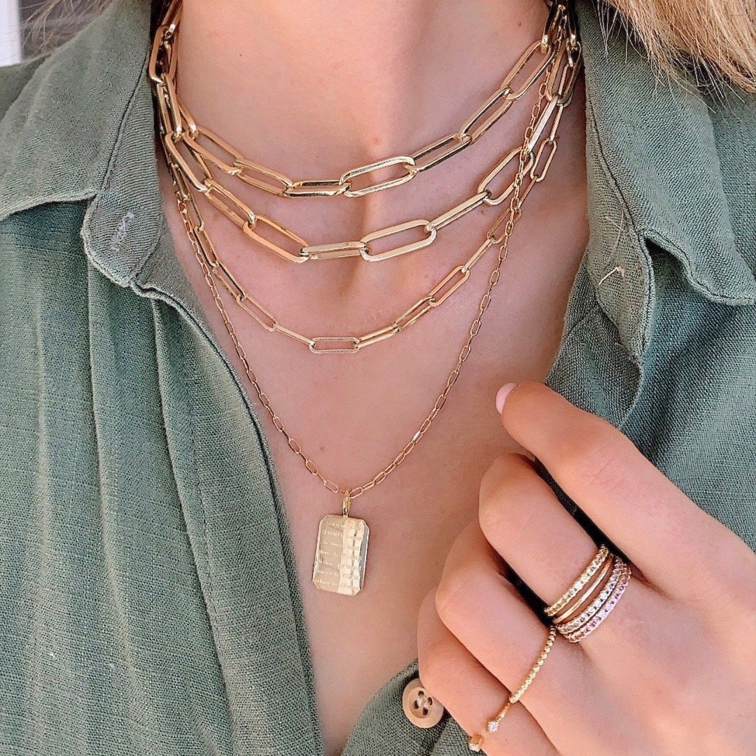 Melinda Maria Carrie Chain Necklace in Gold.