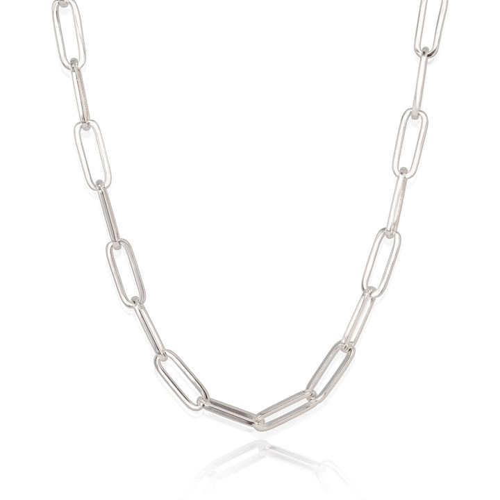 Melinda Maria Carrie Chain Necklace in Silver.