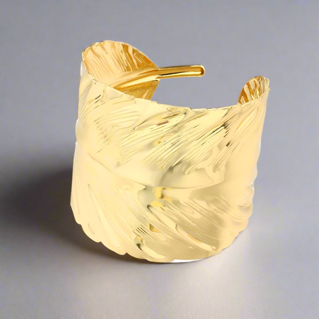 Serena Statement Leaf Cuff Gold