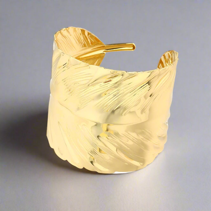 Serena Statement Leaf Cuff Gold