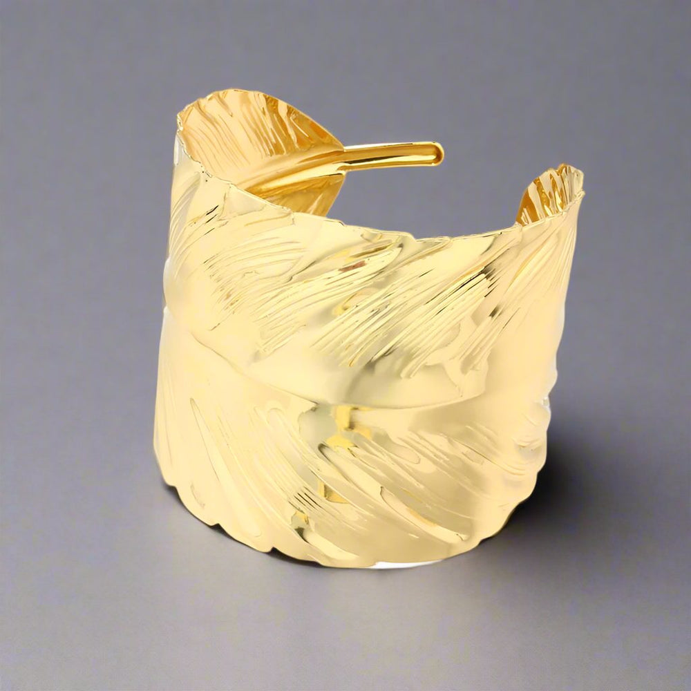 Serena Statement Leaf Cuff Gold